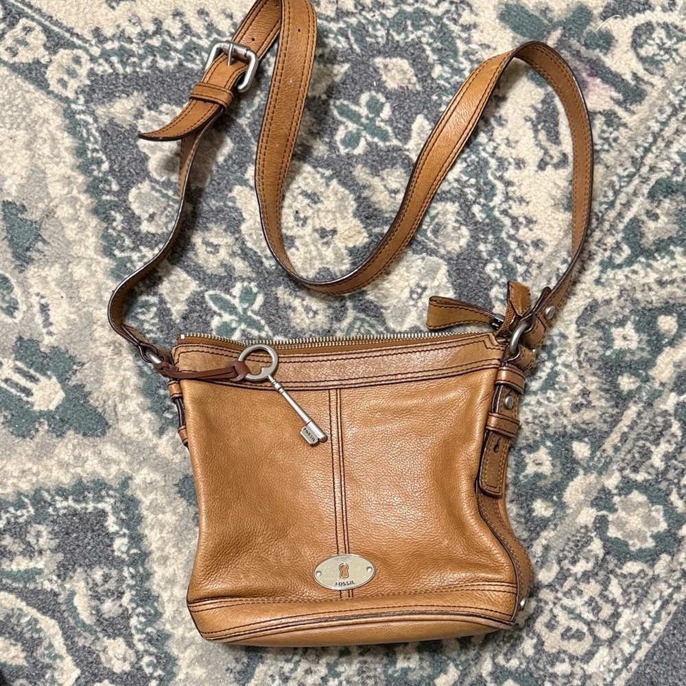 Fossil Leather Crossbody Bag “Maddox”